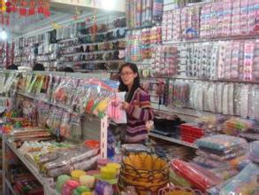 日用百货与名烟名酒 生活中的便捷与品质之选